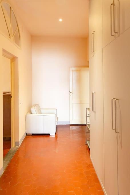 Elegant Apartment Near Piazza Della Signoria Florença Exterior foto